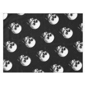 Woman with Halloween Skull Reflection In Mirror Tischdecke (Vorderseite (Horizontal))