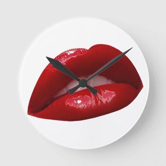 Woman's Luscious Red Lipstick Lips Runde Wanduhr (Vorderseite)