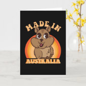 WOMBAT IN AUSTRALIEN KARTE (Gelbe Blume)