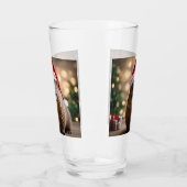 "Wombat Wonderland: Ein gemütlicher Weihnachtsaben Glas (Links)