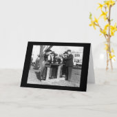 Women Police Officers and Guns 1914 Karte (Gelbe Blume)