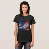 Women’s Basic T-Shirt with USA Flag Logo (Vorne ganz)