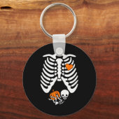 Women Skeleton Pregnancy Announcement Mom Hallowee Schlüsselanhänger (Vorderseite)