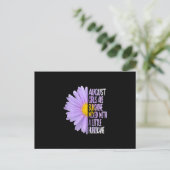 Womens August Birthday Womens Gift Funny Daisy Ankündigungspostkarte (Stehend Vorderseite)