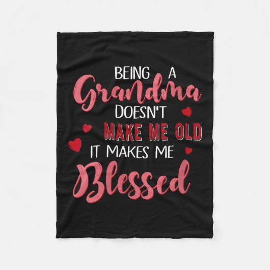 Womens Being A Grandma Doesn't Make Me Old It Make Fleecedecke (Vorderseite)