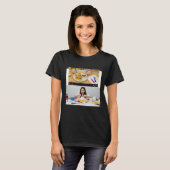 Women's Black Cooking: Reality vs. Expectation  T-Shirt (Vorne ganz)