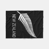 Womens Black New Zealand Fern Shirt Mens Black Pro Fleecedecke (Vorderseite (Horizontal))