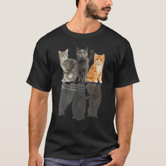 Womens Cats Reflection Tiger Friends  Cute  1 T-Shirt