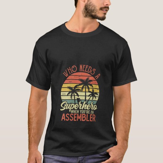 Womens Funny Assembler Superhero Vintages T-Shirt  (Vorderseite)