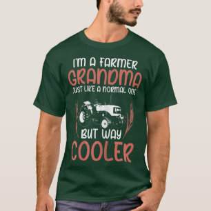 Womens Funny Farm Lover Oma Tractor Graphic T-Shirt