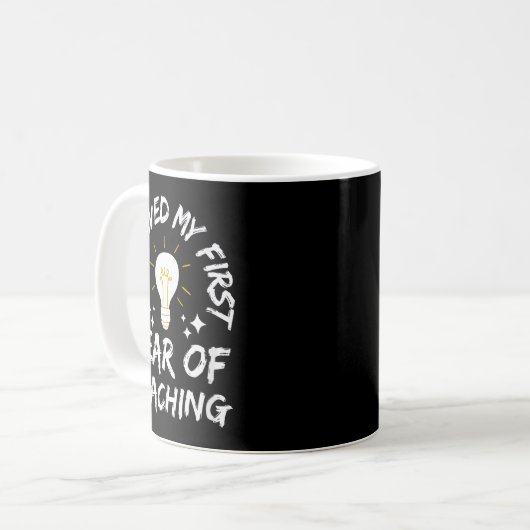 Womens I Survived My First Year Of Teaching Funny Kaffeetasse (Vorderseite Links)