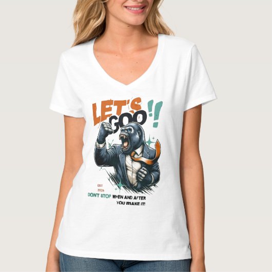 WOMEN'S LET'S GOO LESSONS LEARN V-NECK TEE (Vorderseite)