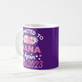 Womens Promoted To Nana Again 2023 Floral Kaffeetasse (Vorderseite Links)