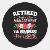 Womens Retired Under New Management See Grandkids  Runder Aufkleber (Vorderseite)