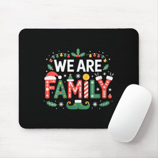 Womens We Are Family Christmas 2025 Pajamas Funny Mousepad (Mit Mouse)