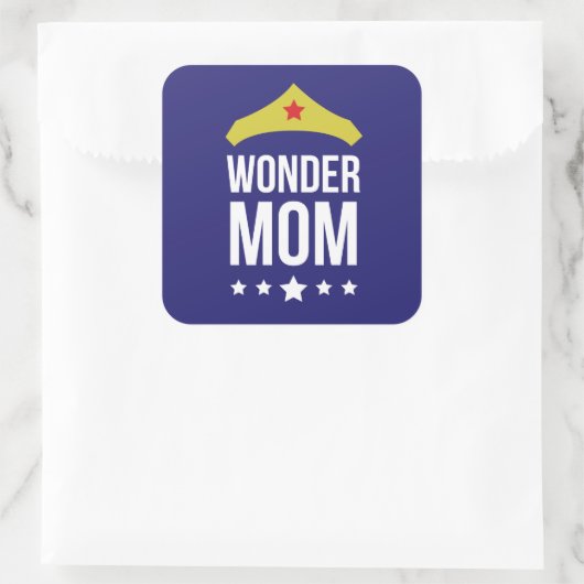 Wonder Mama - Glossy Quadratischer Aufkleber (Tasche)