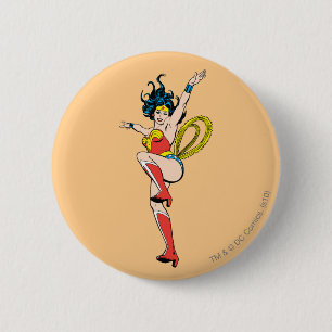 Wonder Woman Arms aufgezogen Button