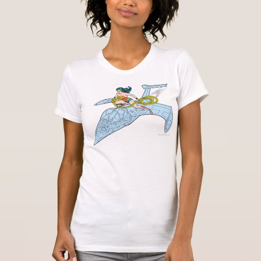 Wonder Woman auf Raumschiff T-Shirt (Vorderseite)