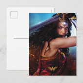 Wonder Woman blockiert mit Schwert Postkarte (Vorne/Hinten)