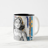 Wonder Woman Collage 4 Zweifarbige Tasse (VorderseiteRechts)