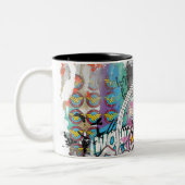 Wonder Woman Collage 6 Zweifarbige Tasse (Links)