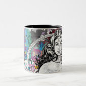 Wonder Woman Collage 6 Zweifarbige Tasse (Mittel)