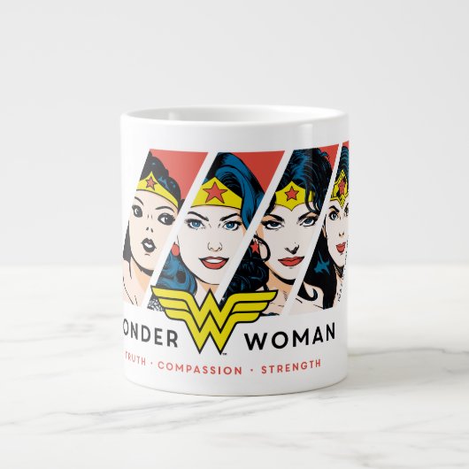 Wonder Woman Comic Evolution Graphic Jumbo-Tasse (Vorderseite)
