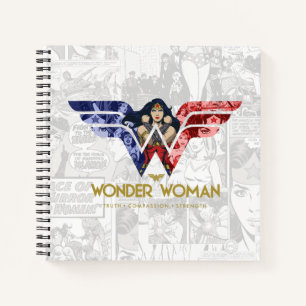 Wonder Woman Crossed Arms in Logo Collage Notizblock