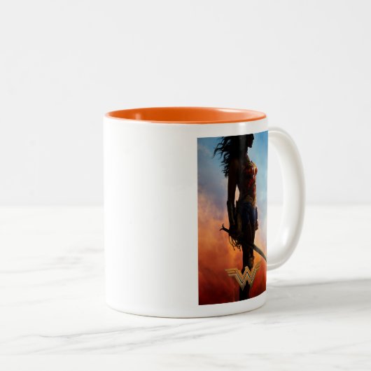Wonder Woman Duststorm Silhouette Zweifarbige Tasse (VorderseiteRechts)