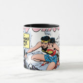Wonder Woman Featuring Wonder Girl Tasse (Zentrum)