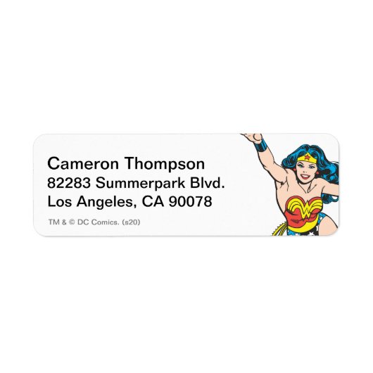 Wonder Woman fliegt vorwärts (Vorne)