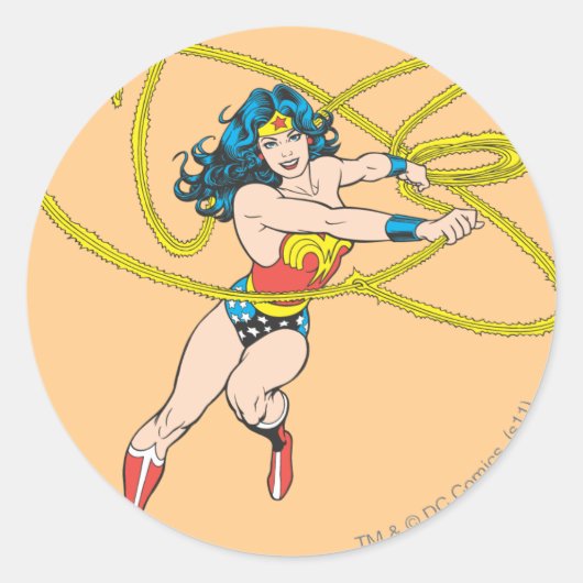 Wonder Woman Holds Lasso 1 Runder Aufkleber (Vorderseite)