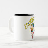 Wonder Woman Holds Lasso 2 Zweifarbige Tasse (Vorderseite Links)