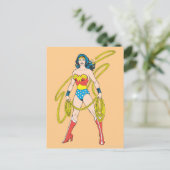 Wonder Woman Holds Lasso 5 Postkarte (Stehend Vorderseite)