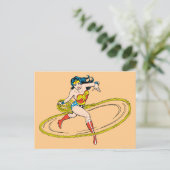 Wonder Woman mit Lasso verkabelt Postkarte (Stehend Vorderseite)