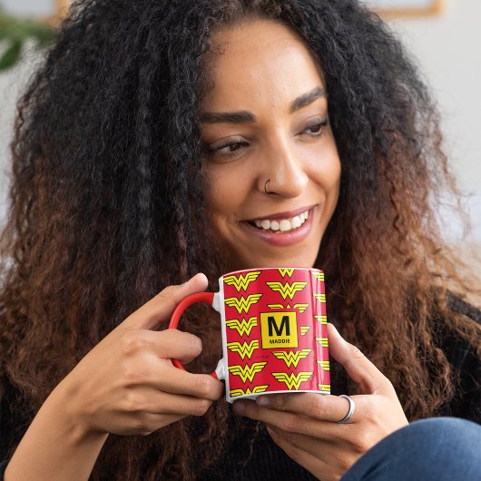 Wonder Woman | Name und Monogramm hinzufügen Tasse