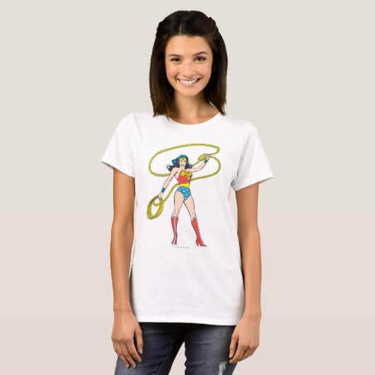 Wonder Woman Stehend mit Lasso T-Shirt (Vorne ganz)