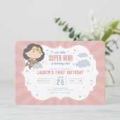 Wonder Woman | Super Hero First Birthday Einladung (Stehend Vorderseite)