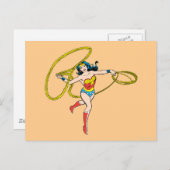 Wonder Woman Swinging Lasso Postkarte (Vorne/Hinten)