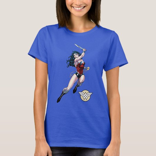 Wonder Woman Swinging Sword T-Shirt (Vorderseite)