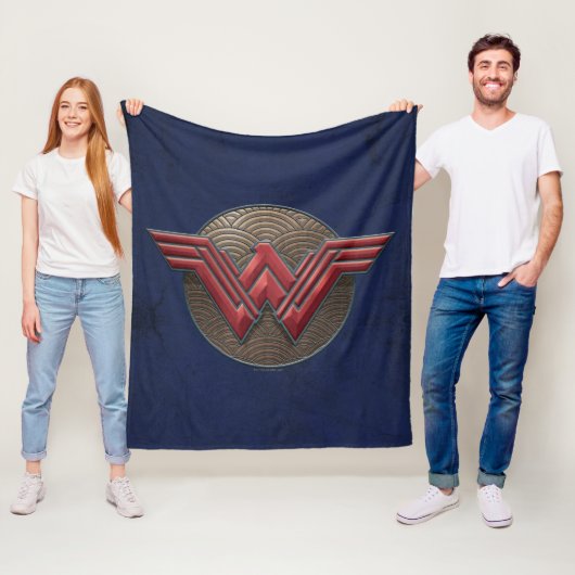 Wonder Woman Symbol über konzentrische Kreise Fleecedecke (Beispiel)