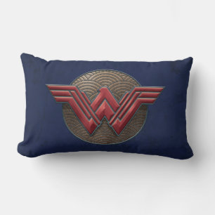 Wonder Woman Symbol über konzentrische Kreise Lendenkissen