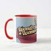 Wonder Woman Wearing Cape Tasse (Links)