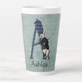 Wonderland White Rabbit Letter A Milchtasse (Vorderseite)