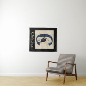 Wonderland White Rabbit Letter C Wandteppich (Beispiel (Horizontal))