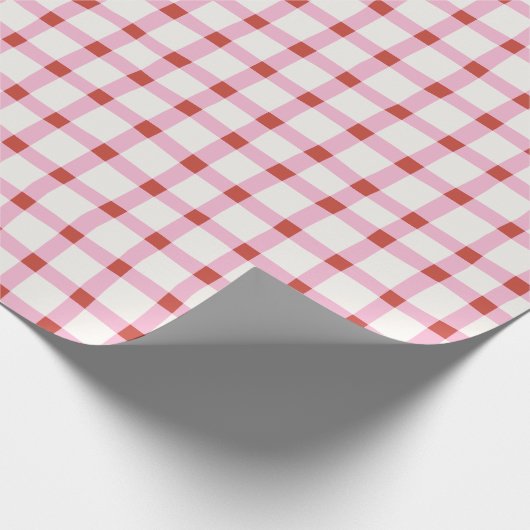 Wonky Pink und Red Gingham Weihnachten Geschenkpapier (Ecke)