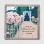 Wood Blume Bouquet Liebe Wedding Aisle Bible Verse Magnet<br><div class="desc">Holz Gerahmte Blume Bouquet Liebe und Wedding Aisle Bible Verse 1 Peter 4:8</div>