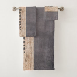 Wood on Dark Background, Family Name Badhandtuch Set