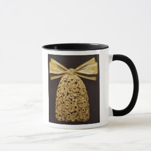 Woodcarving einer Krawatte Tasse
