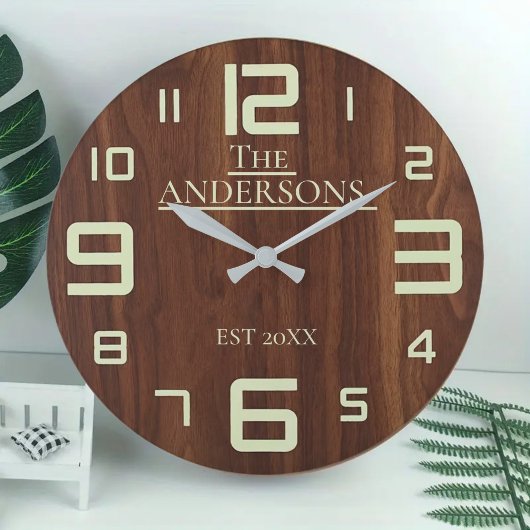 Wooden Family name Rustic  Große Wanduhr